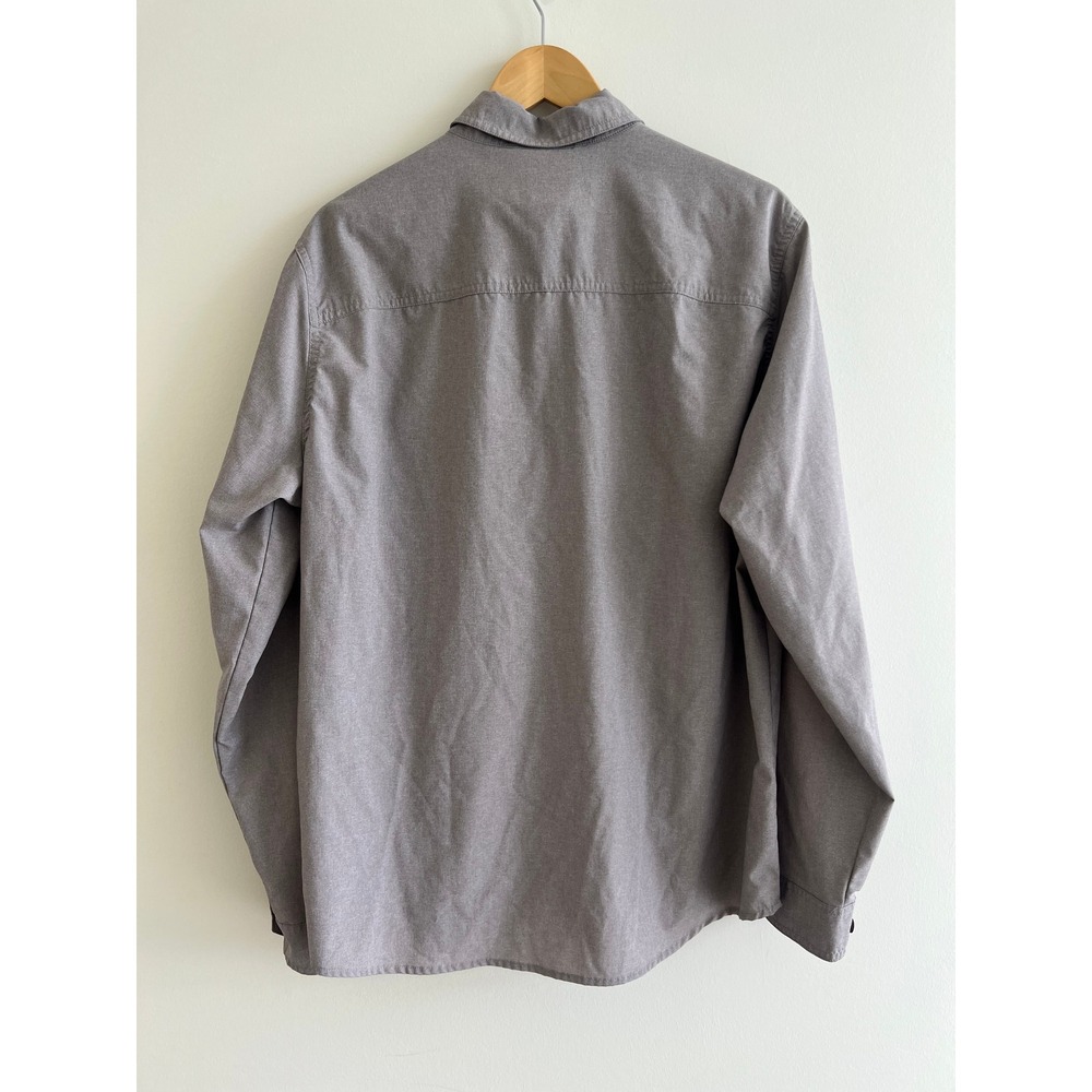 LL Bean L Gray Fishing Shirt Technical Outdoor Button Down Gorpcore Normcore - Picture 7 of 7